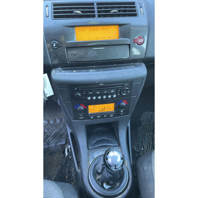 Feu arriere principal droit (feux) CITROEN C4 1 Photo n°7