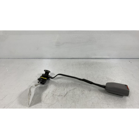 Attache ceinture avant gauche VOLKSWAGEN NEW BEETLE 1
