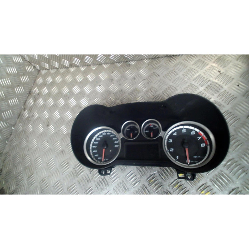 Compteur ALFA ROMEO MITO Photo n°1