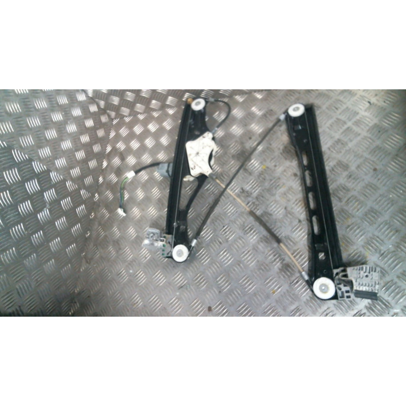 Leve vitre electrique avant droit MERCEDES CLASSE E 211 Photo n°2
