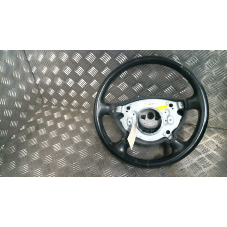Volant MERCEDES CLASSE E 211 Photo n°1