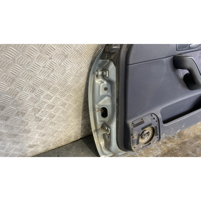 Porte avant droit AUDI A3 1 Photo n°4