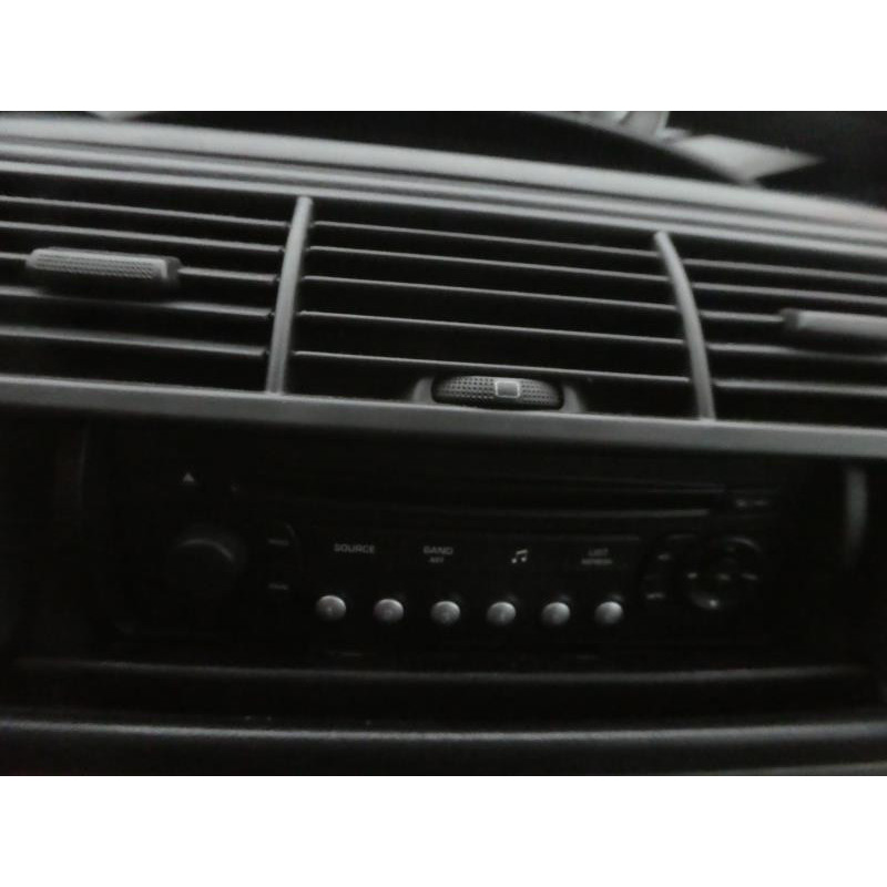 Custode avant droit (porte) CITROEN C8 Photo n°9
