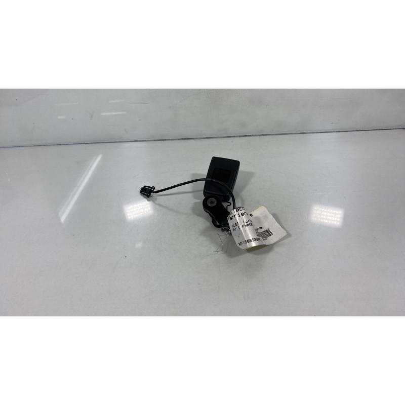 Attache ceinture arriere droit AUDI A1 1 Photo n°3