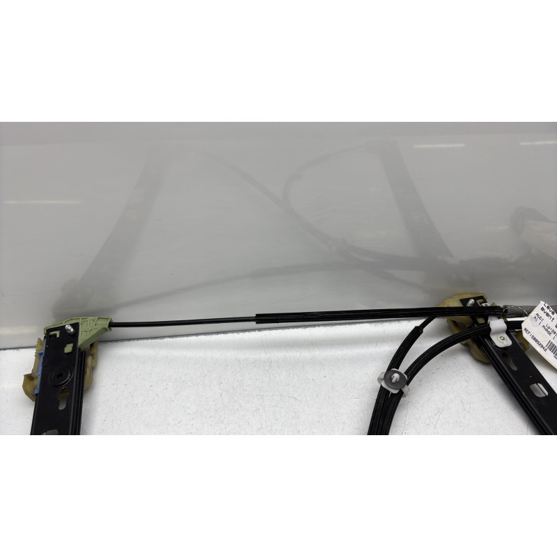 Leve vitre electrique avant gauche AUDI A1 1 Photo n°3