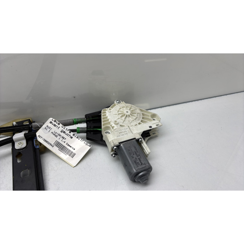 Leve vitre electrique avant gauche AUDI A1 1 Photo n°4