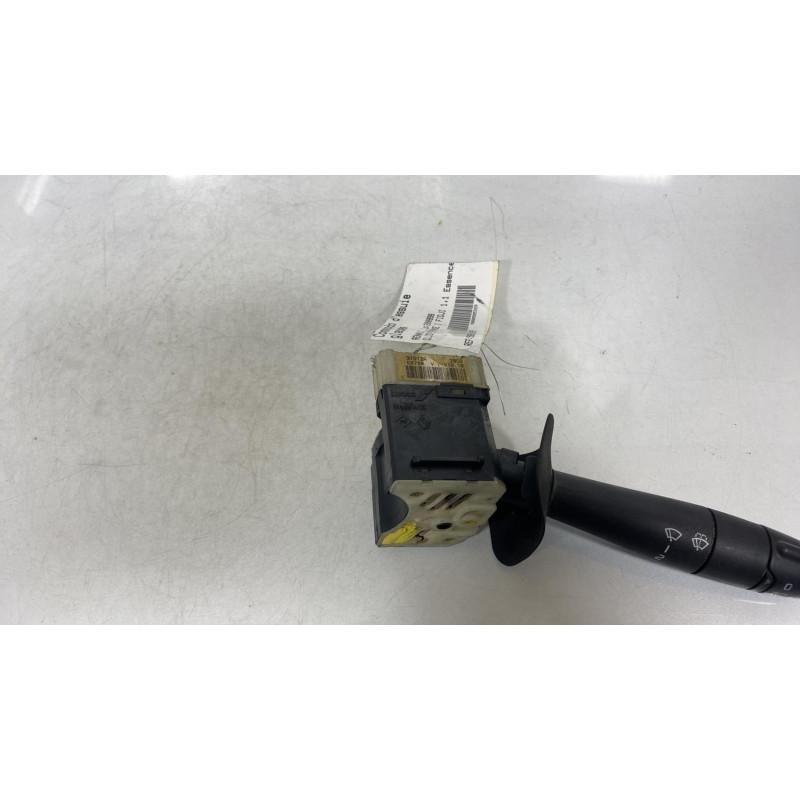 Commodo d'essuie glaces RENAULT CLIO 2 Photo n°3