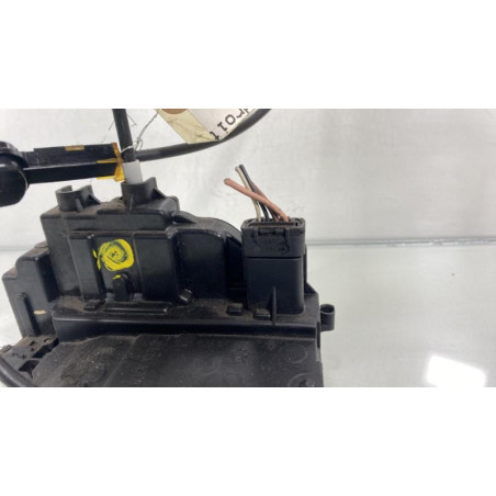 Serrure arriere droit RENAULT CLIO 3