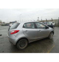 Neiman MAZDA 2 2