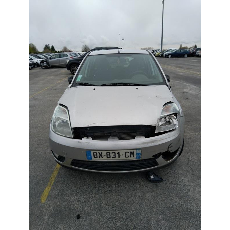 Compresseur clim FORD FIESTA 5 Photo n°6