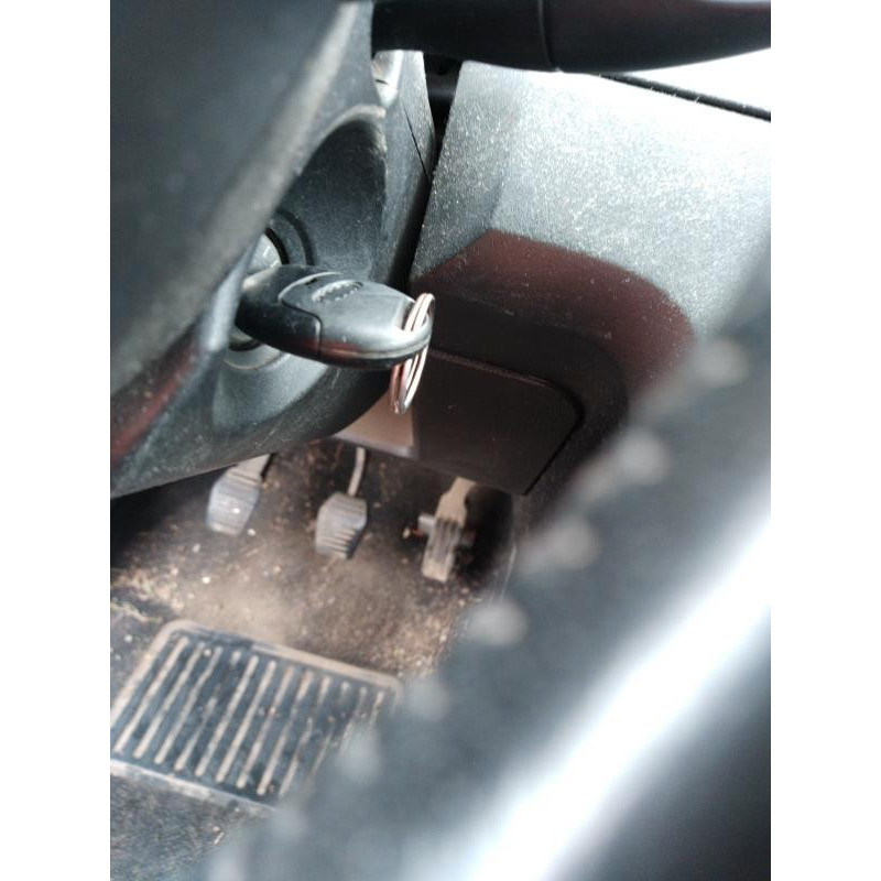 Compresseur clim FORD FIESTA 5 Photo n°8