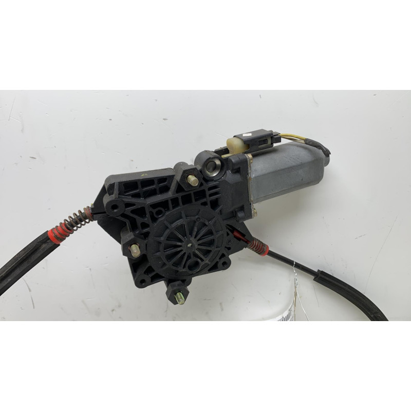 Leve vitre electrique avant gauche FORD FIESTA 4 Photo n°3