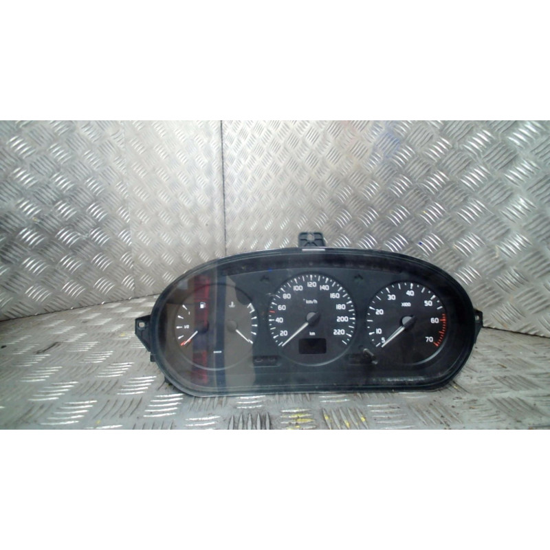 Compteur RENAULT SCENIC 1 Photo n°2