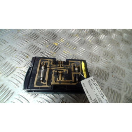 Eclairage de plafonnier RENAULT SCENIC 1
