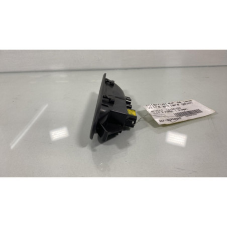 Interrupteur de leve vitre arriere gauche RENAULT CLIO 3