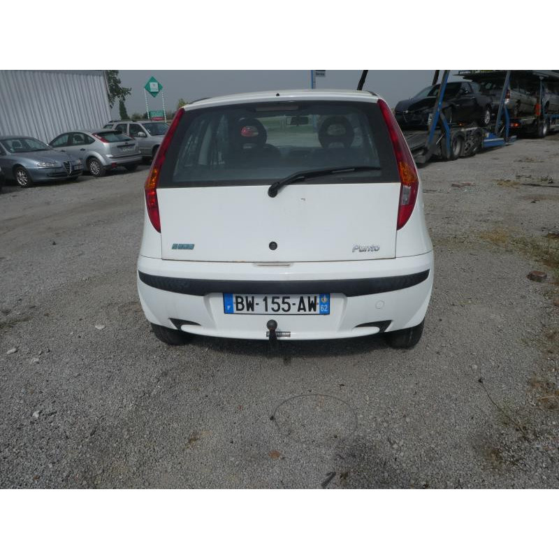 Capot FIAT PUNTO 2 Photo n°6
