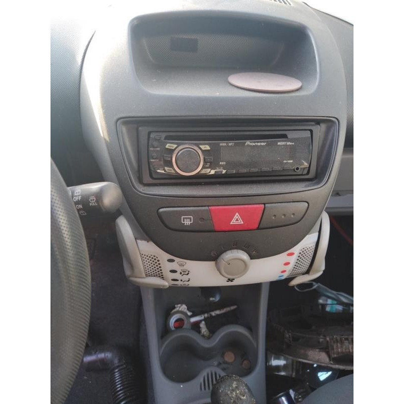 Serrure arriere droit PEUGEOT 107 Photo n°10