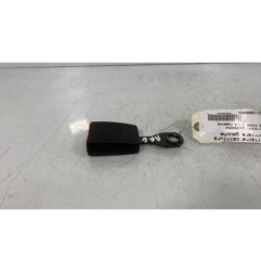 Attache ceinture arriere gauche CITROEN C2