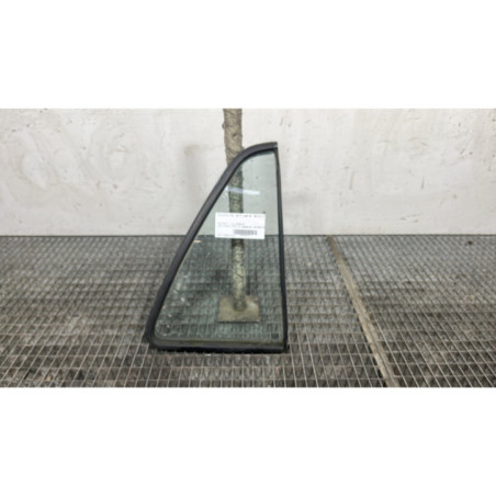 Custode arriere droit (porte) PEUGEOT 205 Photo n°1