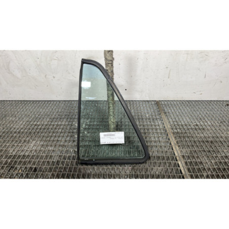 Custode arriere gauche (porte) PEUGEOT 205 Photo n°1