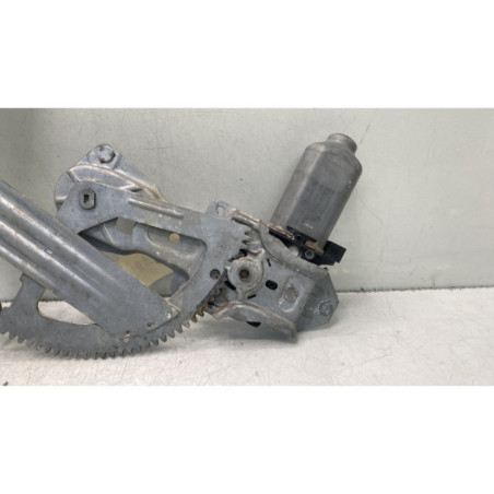 Leve vitre electrique avant droit PEUGEOT 205