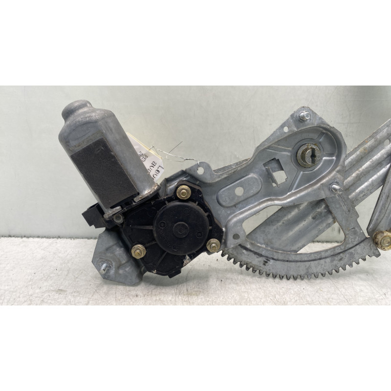 Leve vitre electrique avant droit PEUGEOT 205 Photo n°6