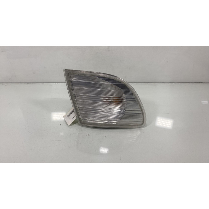 Optique avant secondaire droit (feux)(clignotant) MERCEDES VITO 638 Photo n°1