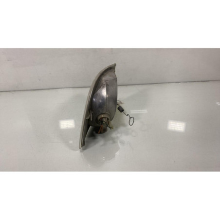 Optique avant secondaire droit (feux)(clignotant) MERCEDES VITO 638