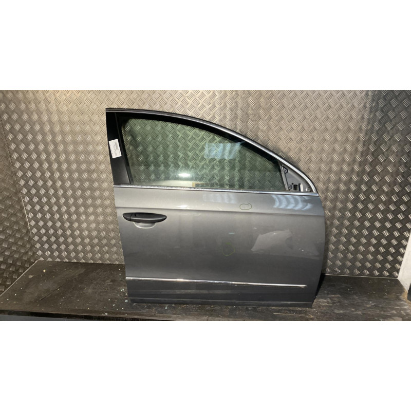 Porte avant droit VOLKSWAGEN PASSAT 5 Photo n°3