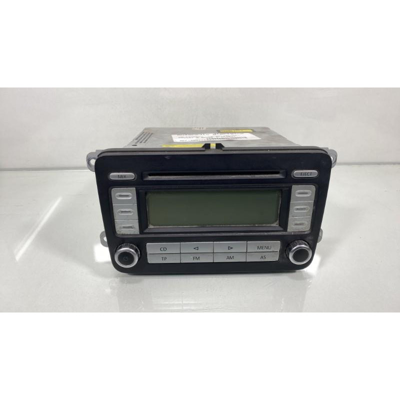 Autoradio d'origine VOLKSWAGEN PASSAT 5 Photo n°1