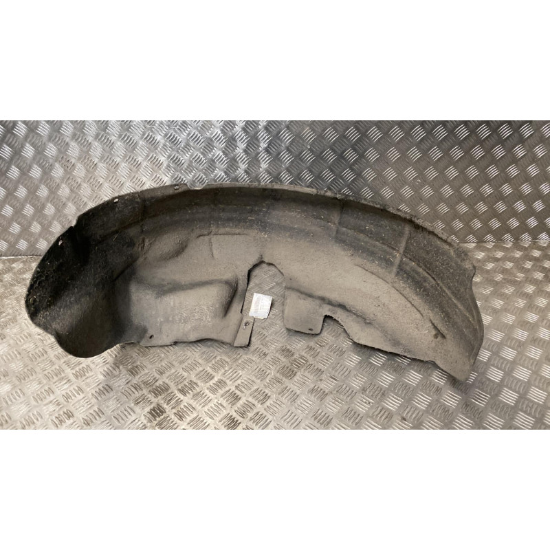 Pare boue arriere droit VOLKSWAGEN PASSAT 5 Photo n°1