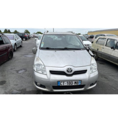 Calandre TOYOTA COROLLA VERSO 2