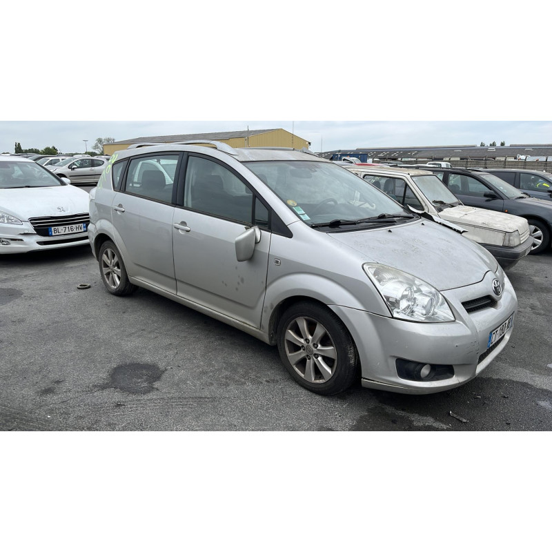 Capot TOYOTA COROLLA VERSO 2 Photo n°9