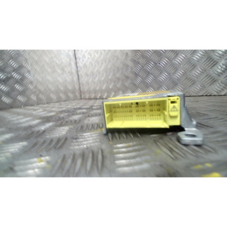 Boitier air bag TOYOTA PRIUS 3