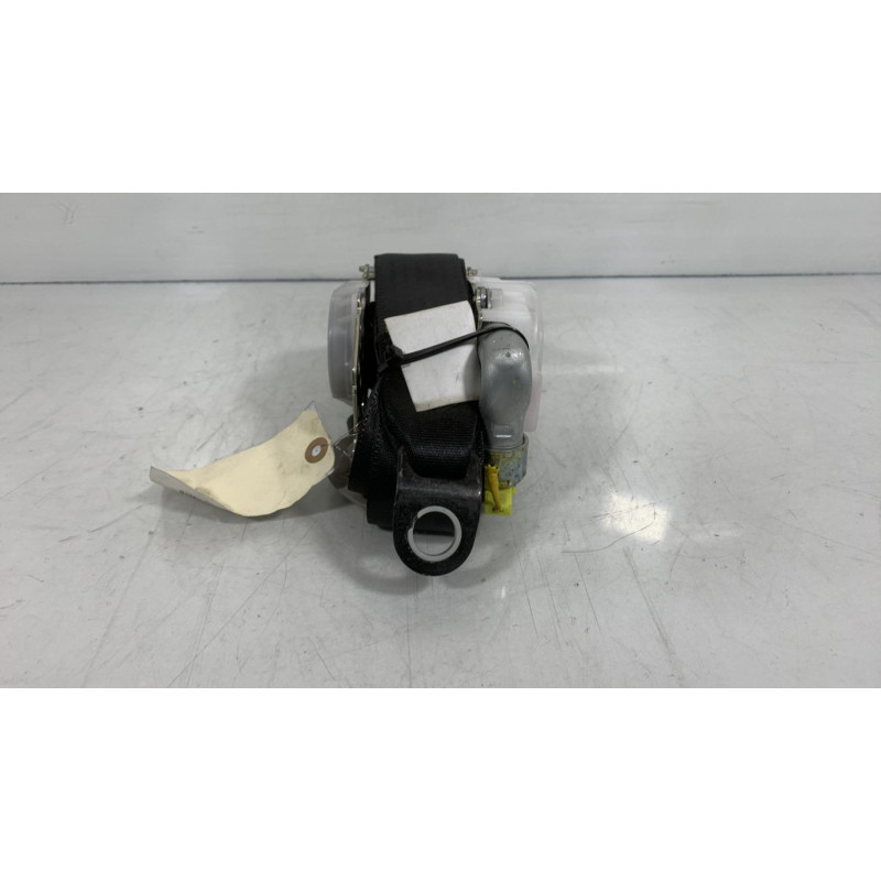 Pretensionneur de ceinture avant droit TOYOTA PRIUS 3 Photo n°1