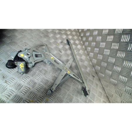 Leve vitre electrique avant droit TOYOTA PRIUS 3