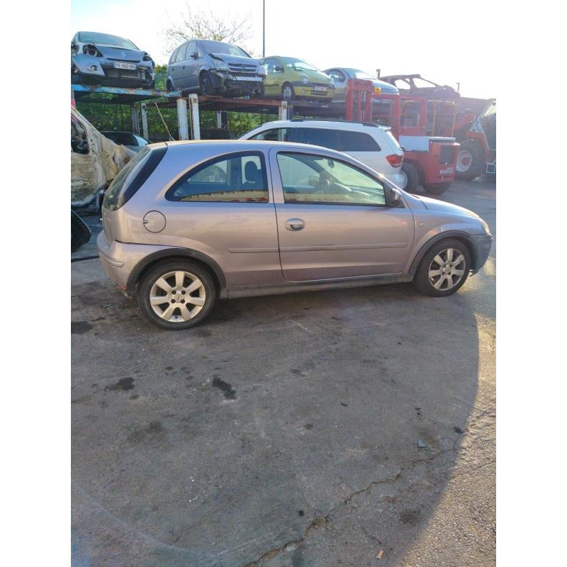 Porte avant gauche OPEL CORSA C Photo n°13