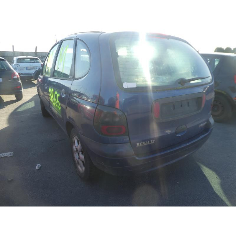 Vitre arriere droit RENAULT SCENIC 1 Photo n°7