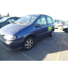 Vitre arriere droit RENAULT SCENIC 1