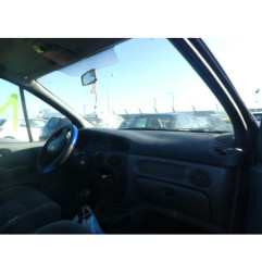 Vitre arriere droit RENAULT SCENIC 1