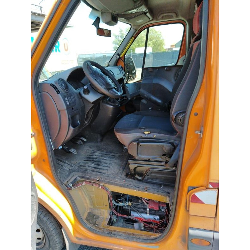 Etrier avant gauche (freinage) RENAULT MASTER 3 Photo n°8