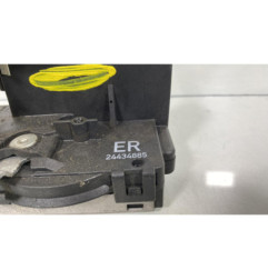 Serrure avant droit OPEL CORSA C