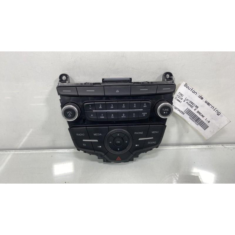 Bouton de warning FORD FOCUS 3 Photo n°2