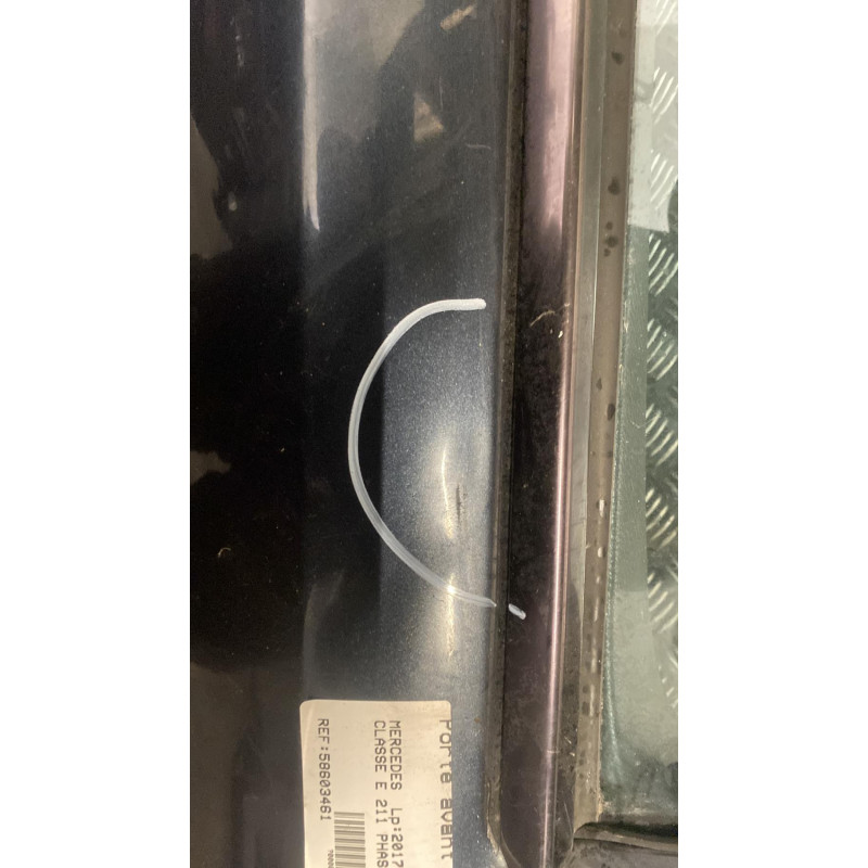 Porte avant droit MERCEDES CLASSE E 211 Photo n°3