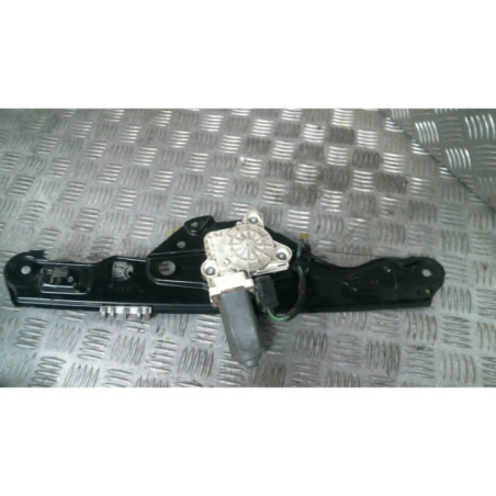 Leve vitre electrique arriere gauche MERCEDES CLASSE E 211 Photo n°1