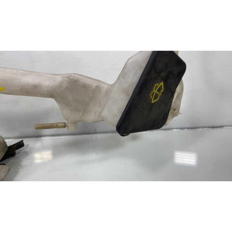 Vase de lave glace MERCEDES CLASSE E 211 Photo n°2