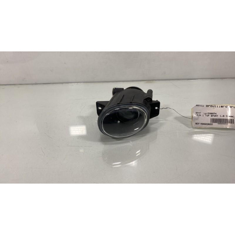 Anti brouillard droit (feux) SEAT LEON 1 Photo n°2
