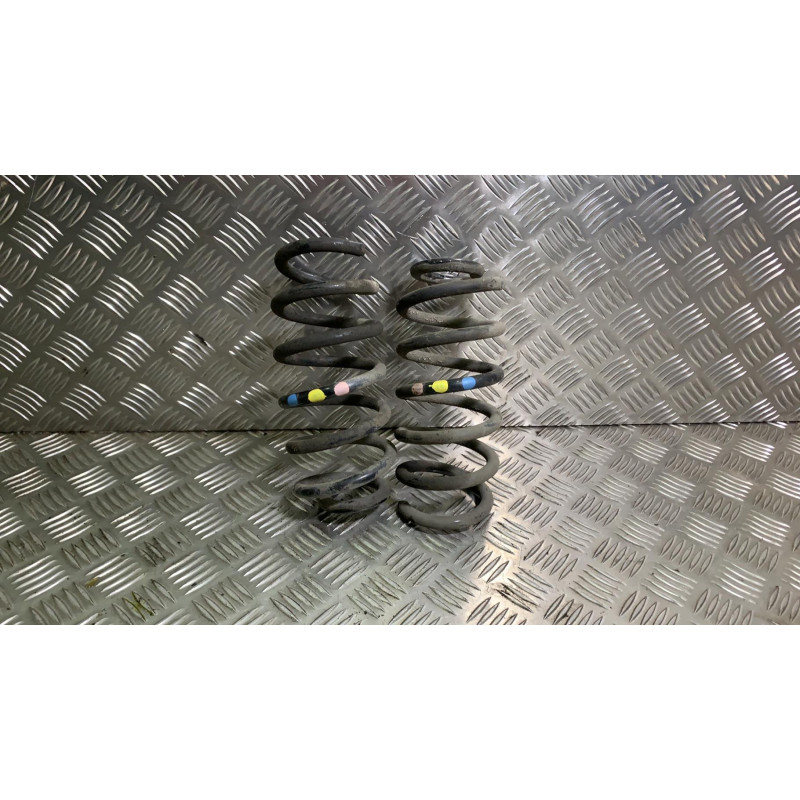 Ressort de suspension arriere RENAULT CLIO 4 Photo n°2