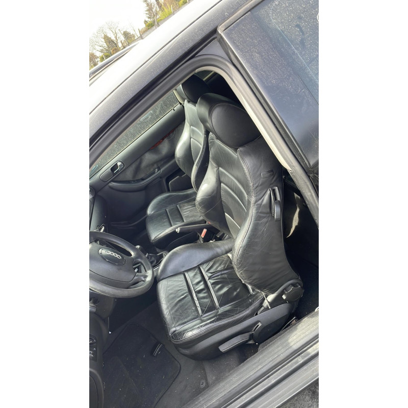 Porte avant droit AUDI A3 1 Photo n°15