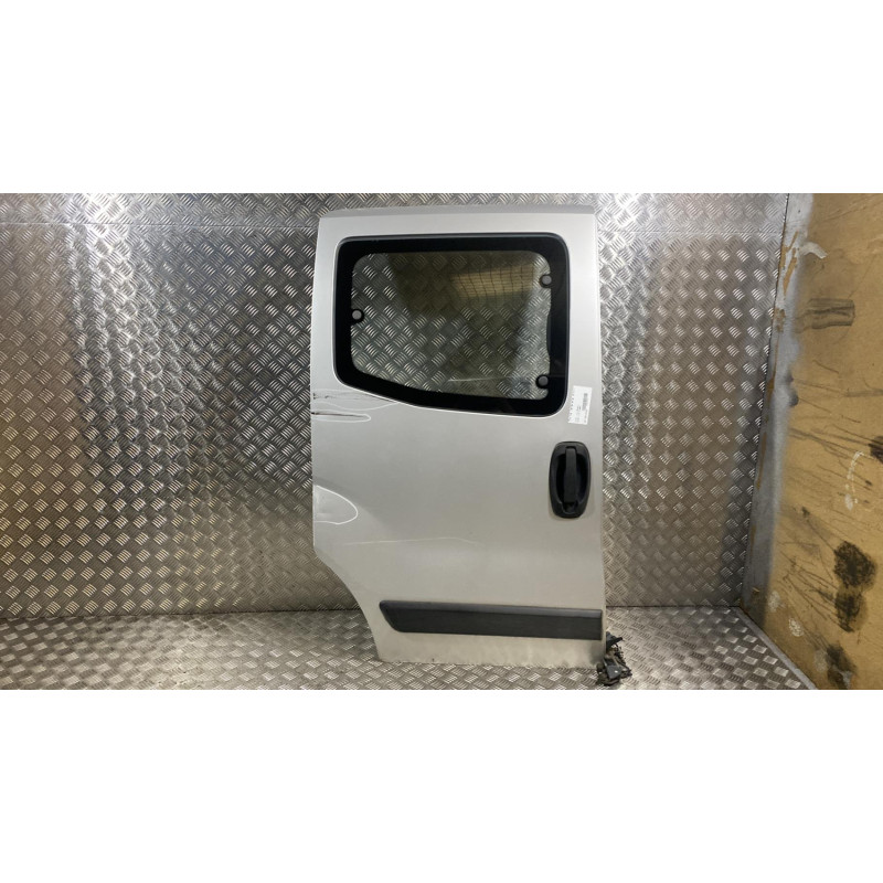 Porte laterale droit FIAT QUBO Photo n°9